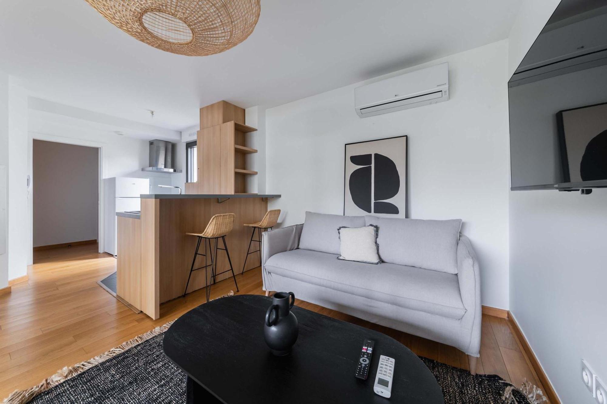 Appartement Lumineux Avec Terrasse Courbevoie - 4P - Flat-Guest Dış mekan fotoğraf